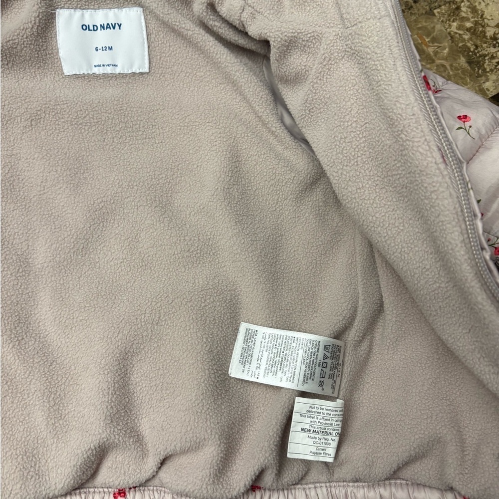 Old Navy Pink Floral Puffer Jacket for Kids 6-12 months - Picture 4 of 7